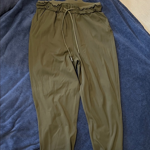 Lululemon Athletica Olive Green Pants - Picture 3 of 8